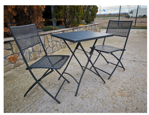 Градински комплект -сгъваема маса и два сгъваеми стола метални