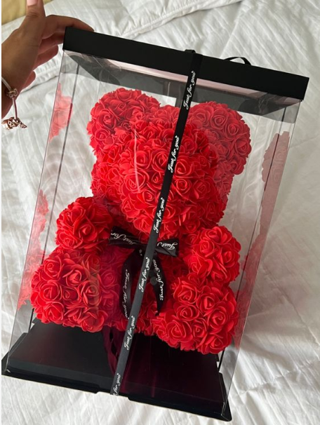 Мече от рози 25 см с подаръчна кутия
